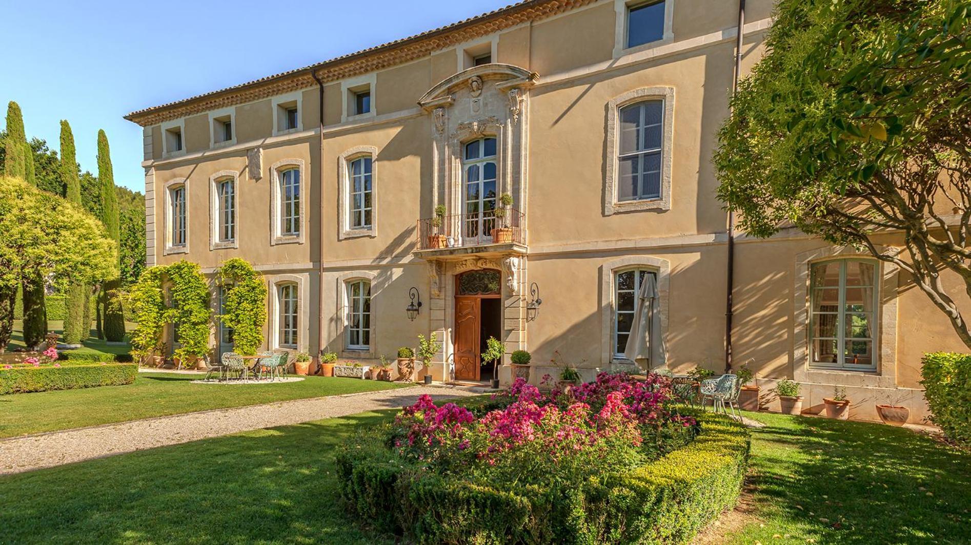 Chateau Talaud Loriol-du-Comtat Exterior photo
