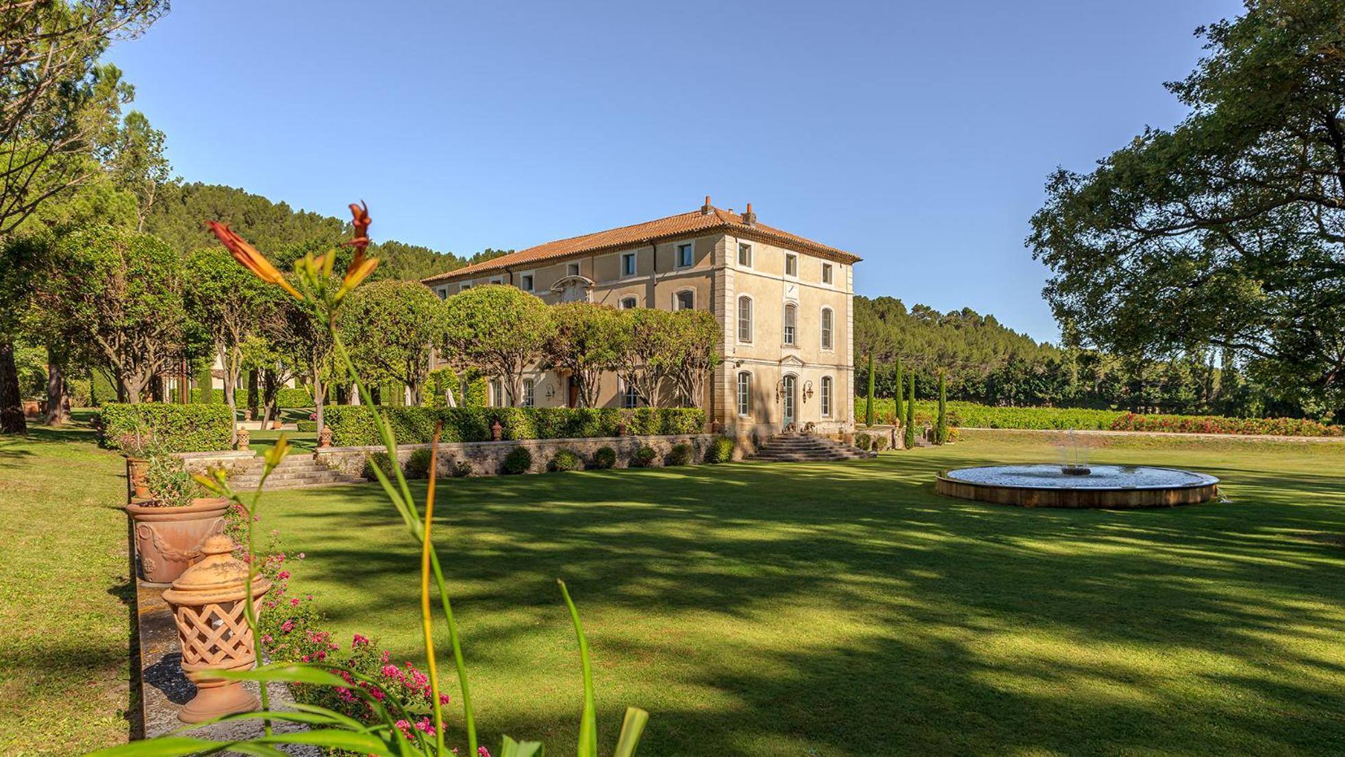 Chateau Talaud Loriol-du-Comtat Exterior photo