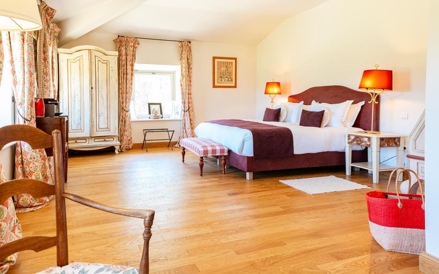 Chateau Talaud Loriol-du-Comtat Room photo